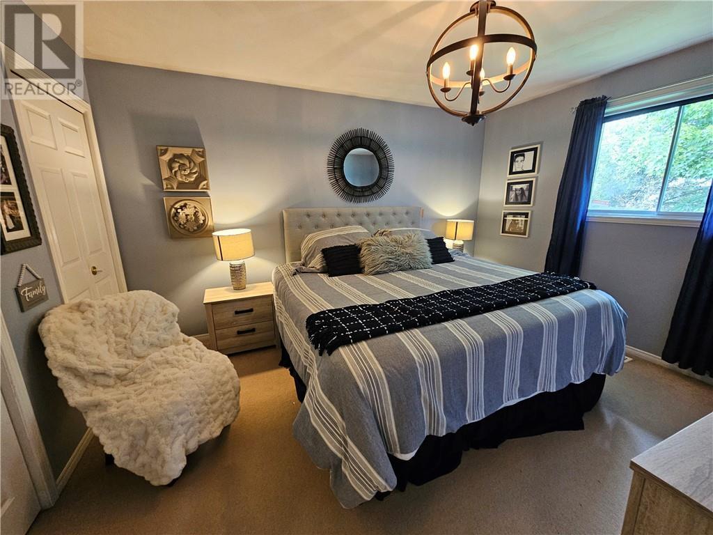 94 Renee Crescent, Garson, ON