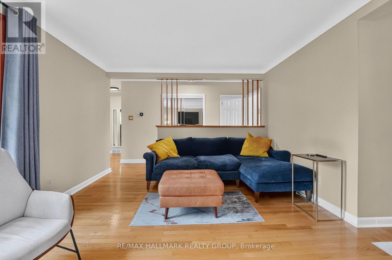 987 Neville Street, Ottawa, ON