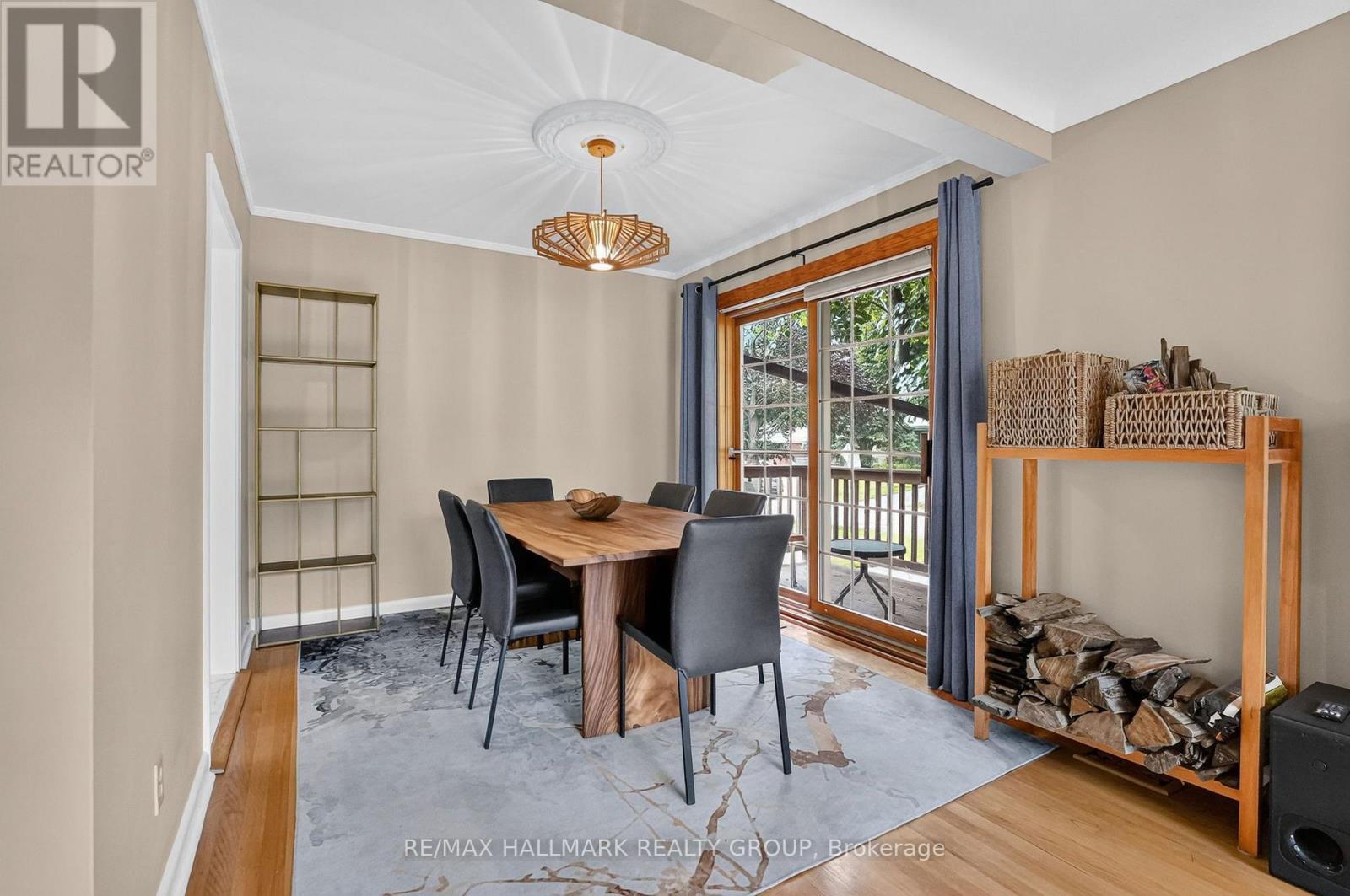 987 Neville Street, Ottawa, ON