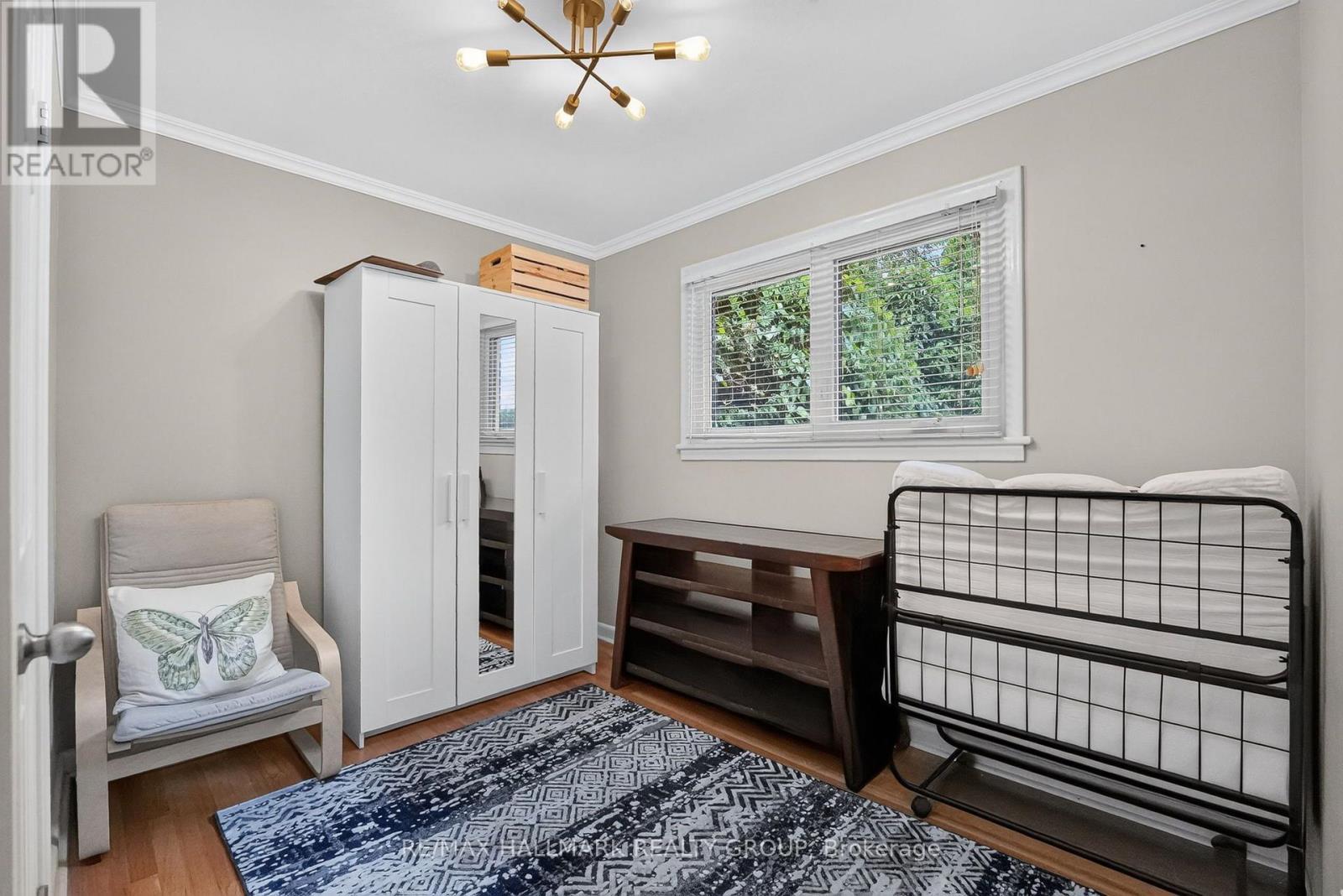 987 Neville Street, Ottawa, ON