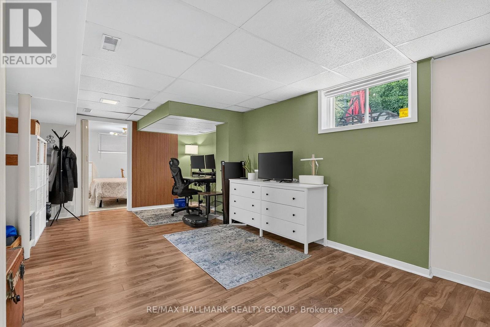 987 Neville Street, Ottawa, ON