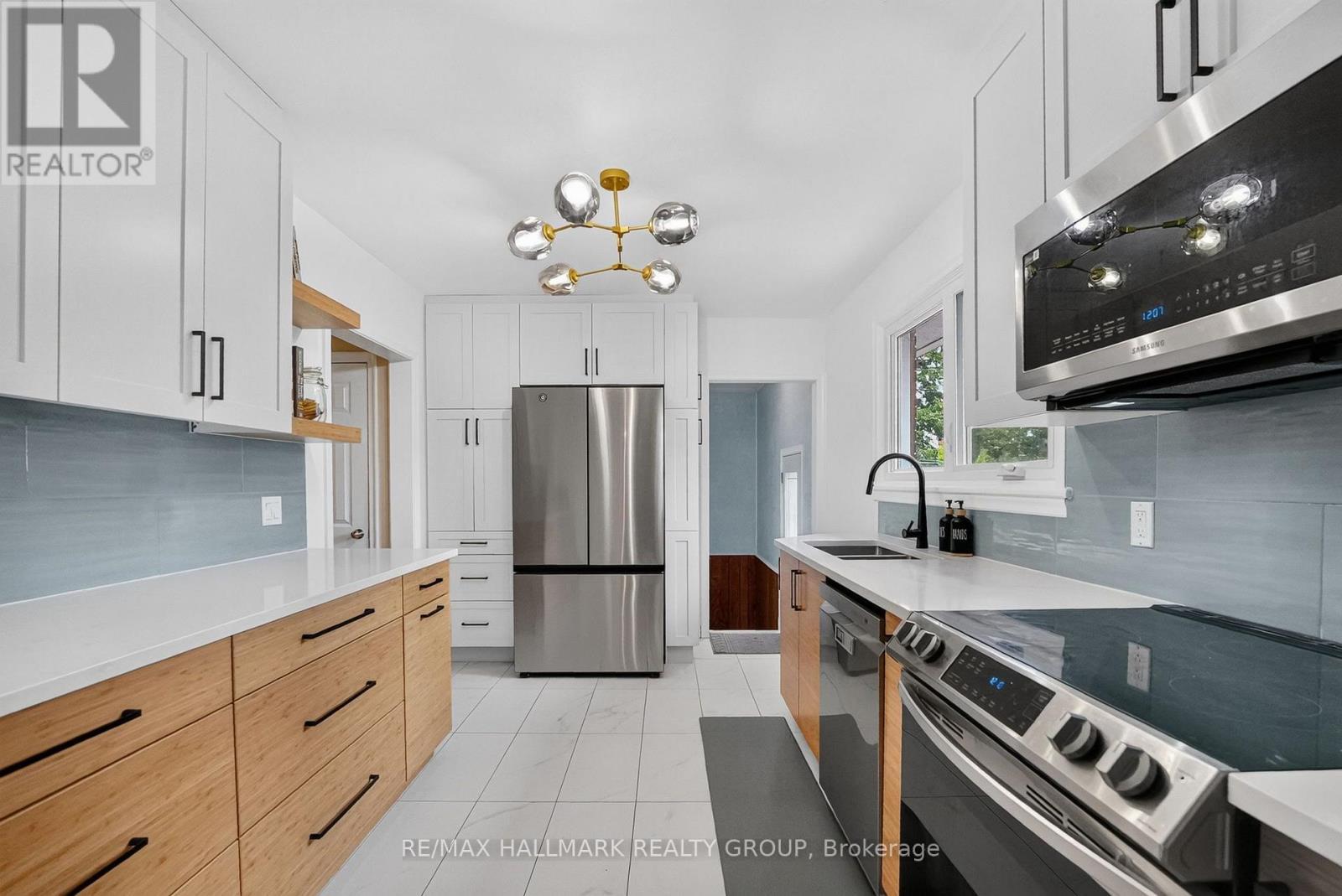 987 Neville Street, Ottawa, ON