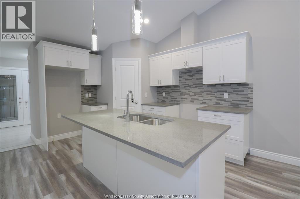 3559 Hallee, Windsor, ON