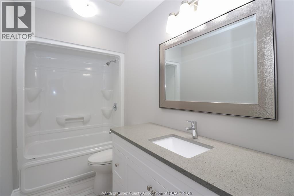 3559 Hallee, Windsor, ON