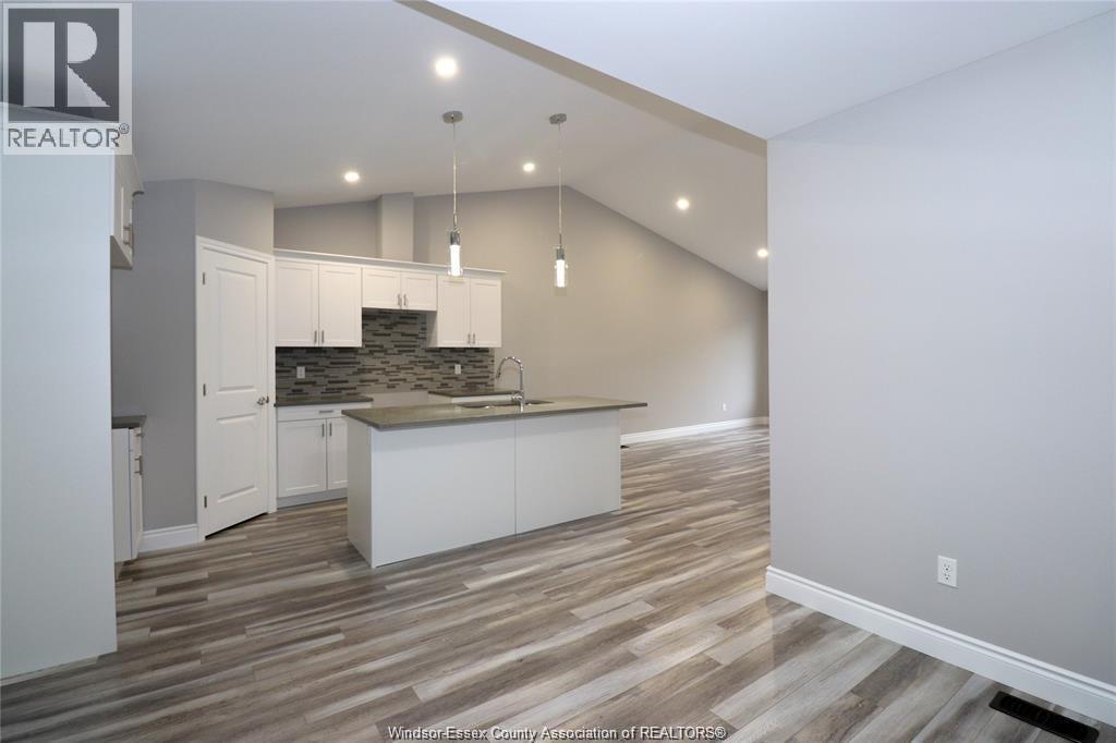 3559 Hallee, Windsor, ON