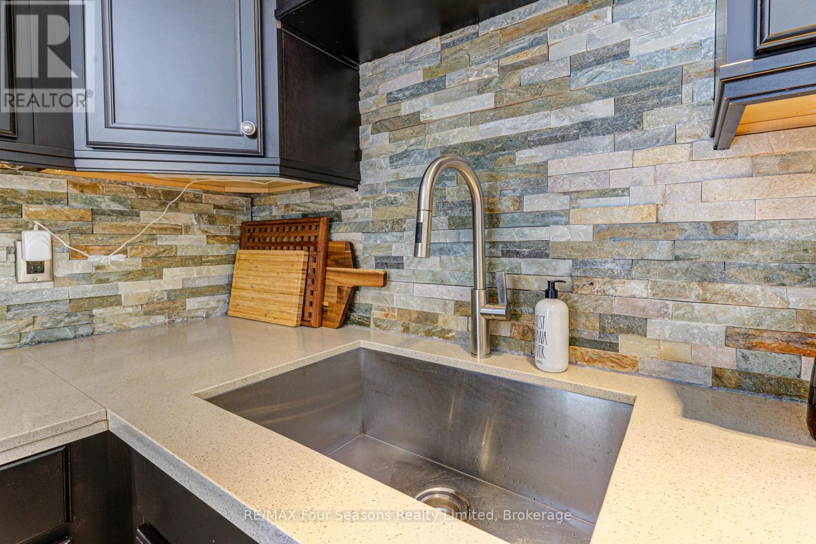 471 Oxbow Crescent, Collingwood, ON
