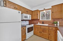 Bright Kitchen Area - 