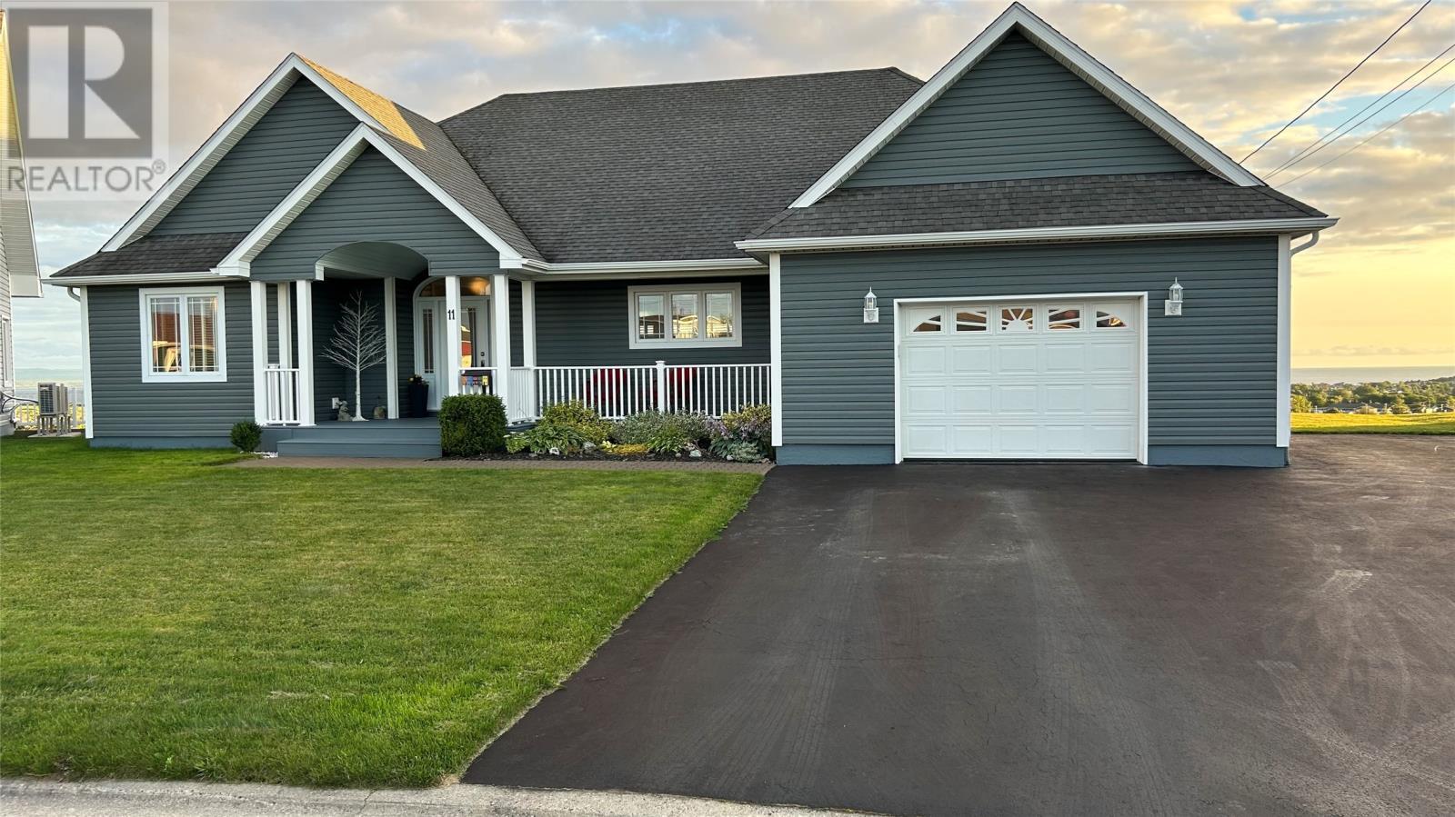 11 Kentucky Loop, Stephenville, NL