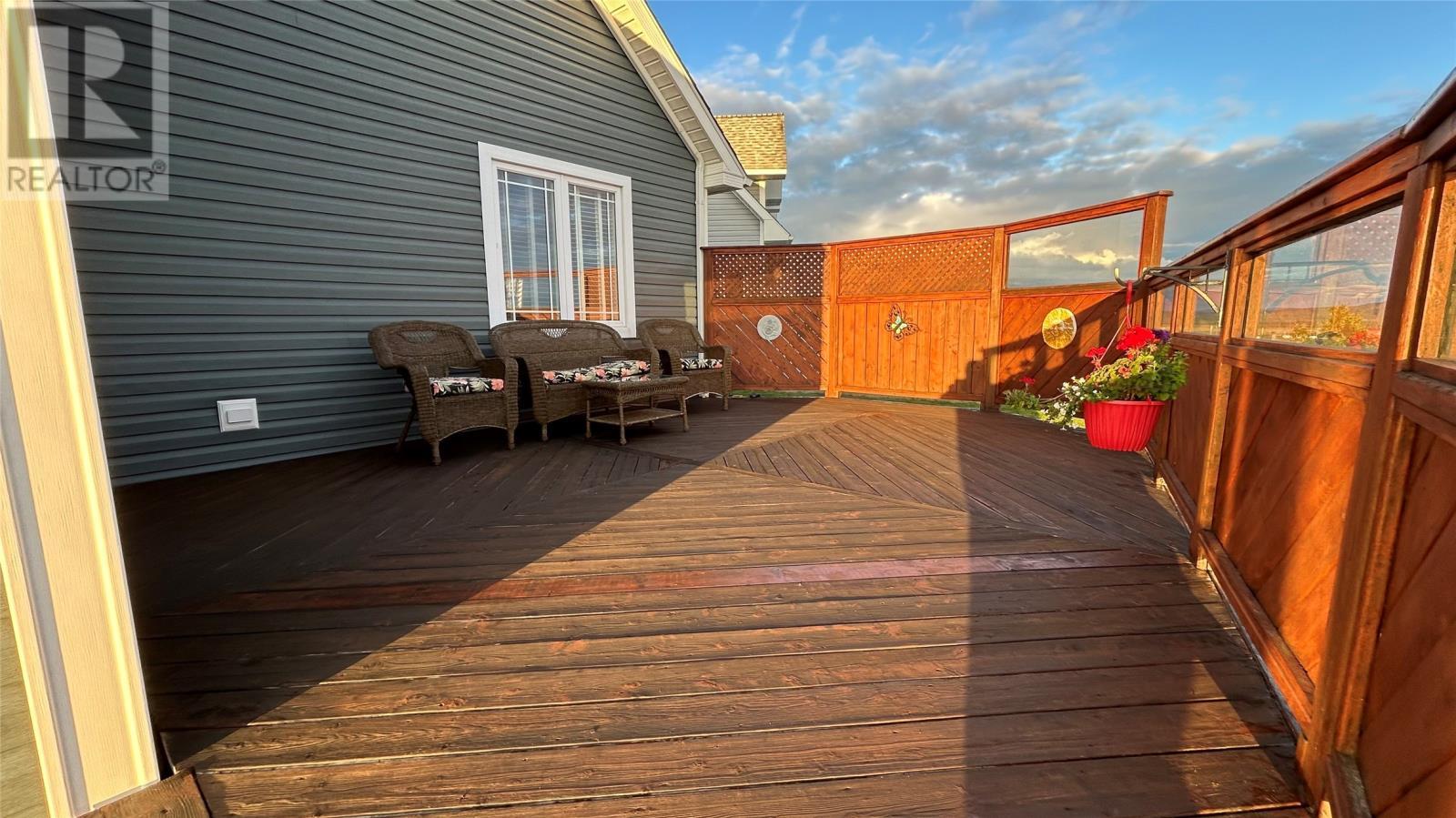 11 Kentucky Loop, Stephenville, NL