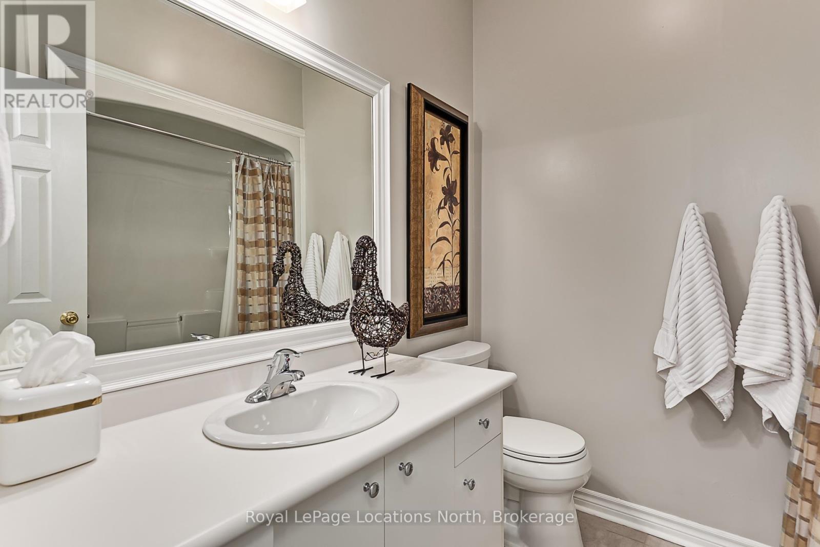 6 Thomas Drive, Collingwood, ON