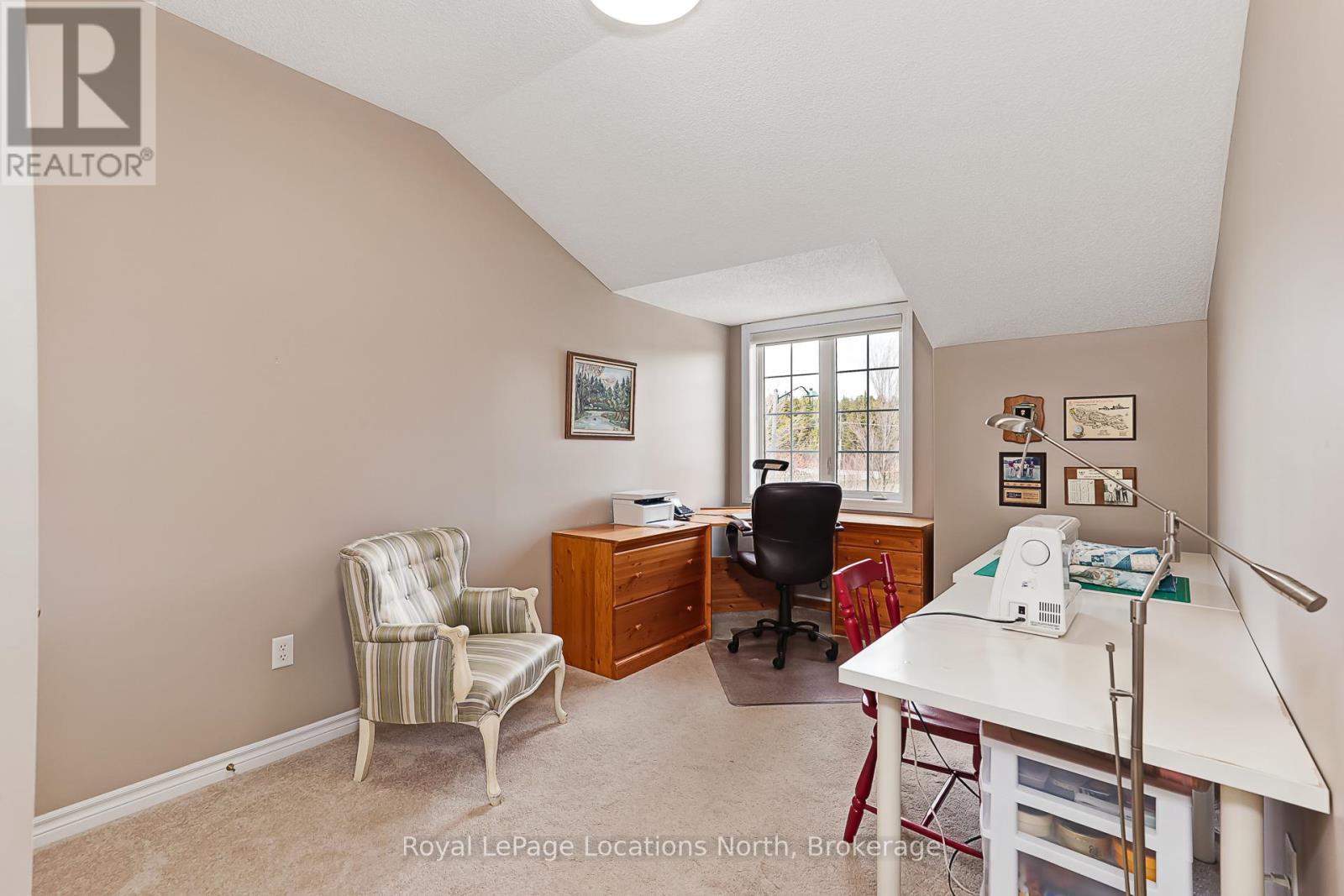 6 Thomas Drive, Collingwood, ON