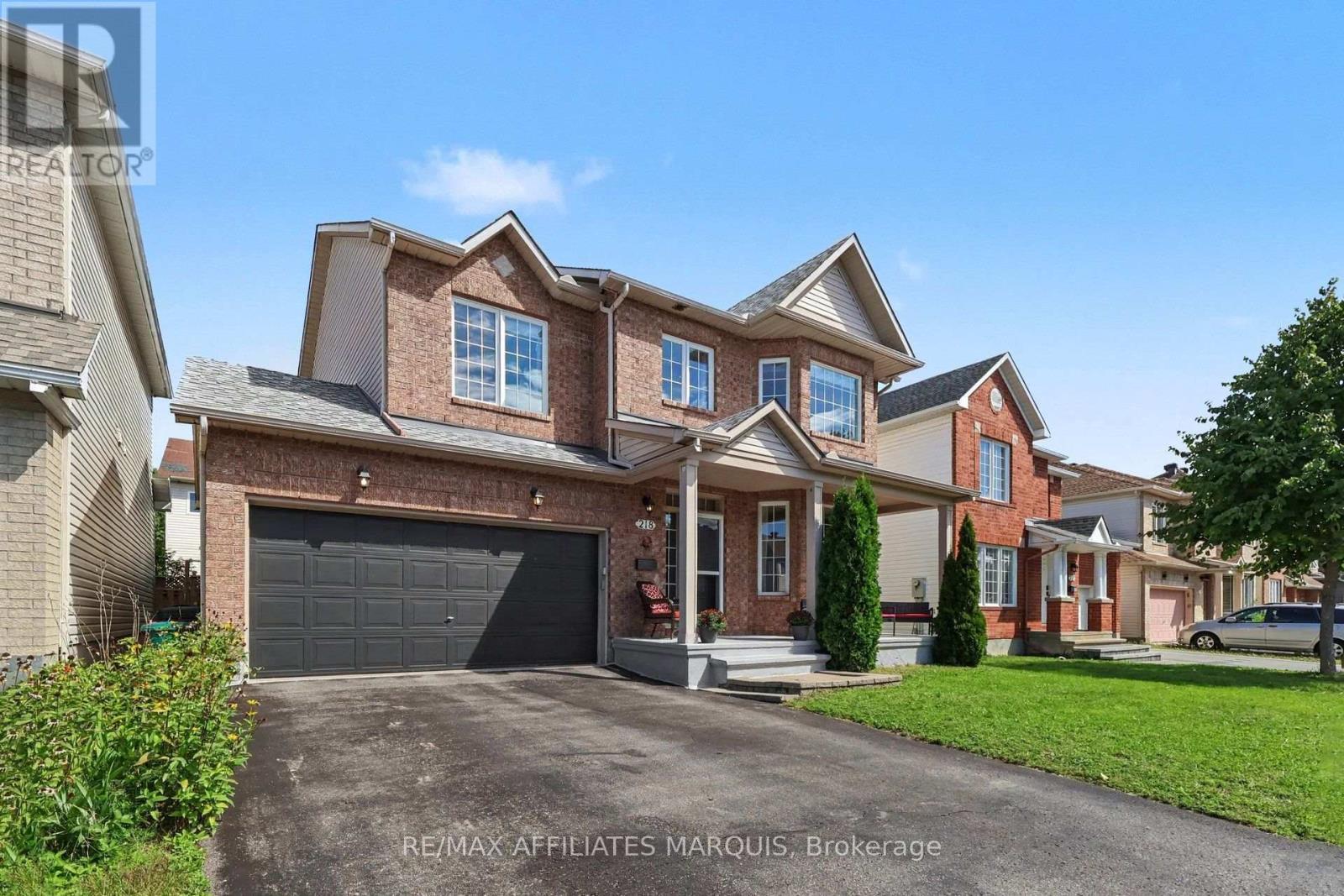 218 Annapolis Circle, Ottawa, ON