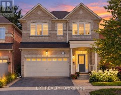 61 MINERVA AVENUE Toronto, ON M1M 0C2