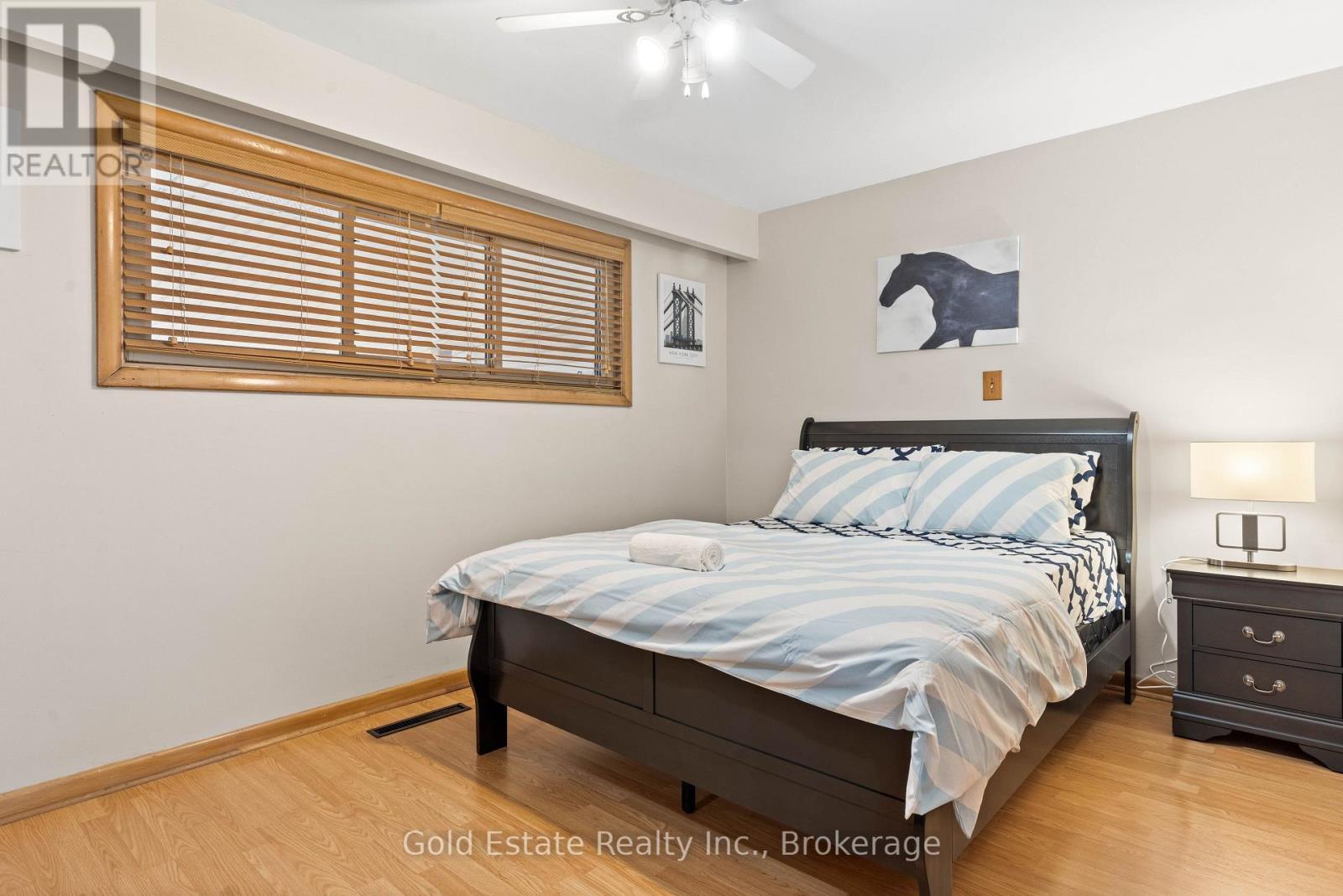 298 Barton Street, Hamilton, ON