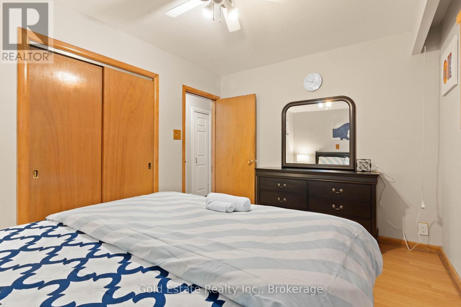 298 Barton Street, Hamilton, ON