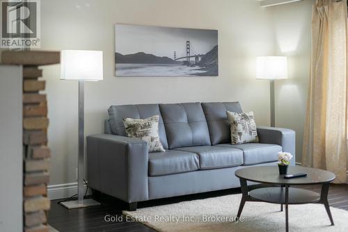 298 Barton Street, Hamilton, ON 