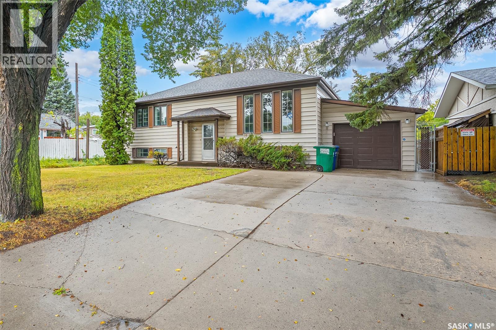 630 Acadia Drive, Saskatoon, SK
