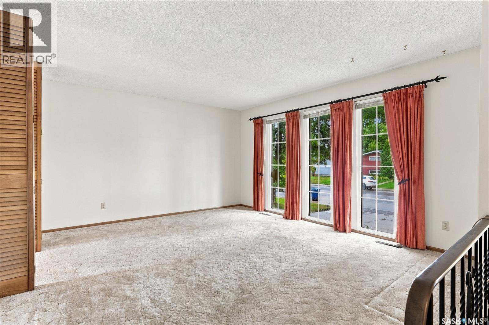 630 Acadia Drive, Saskatoon, SK