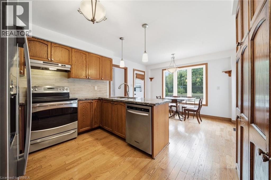 92 National Drive, Hamilton, ON