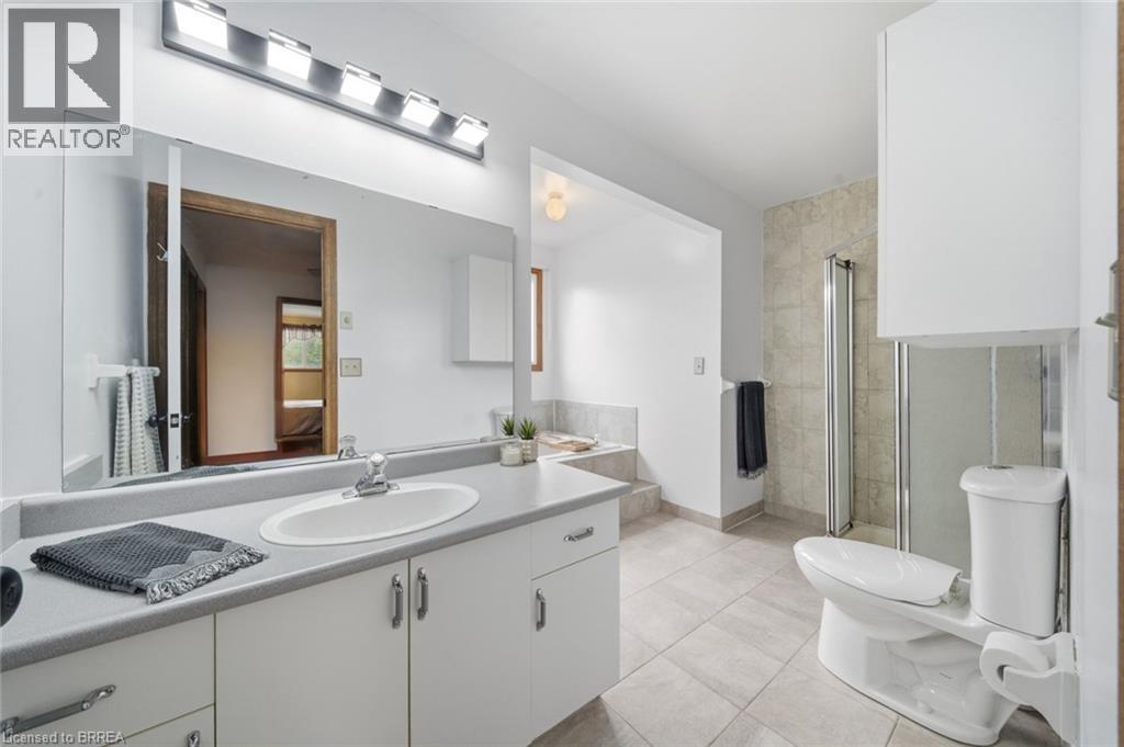 92 National Drive, Hamilton, ON