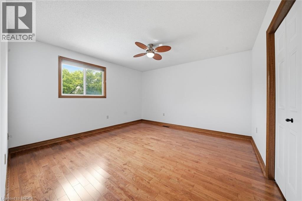 92 National Drive, Hamilton, ON