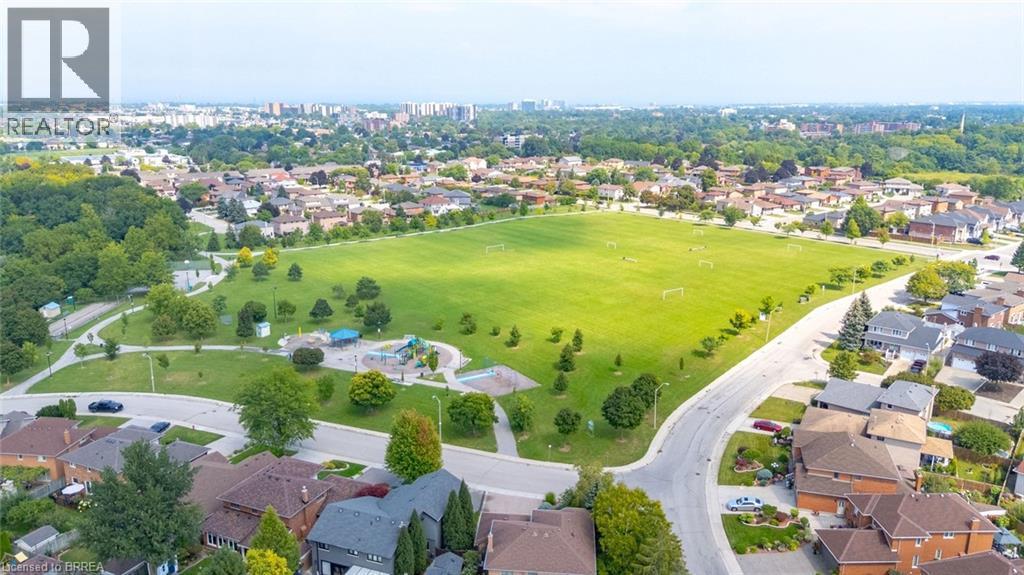 92 National Drive, Hamilton, ON