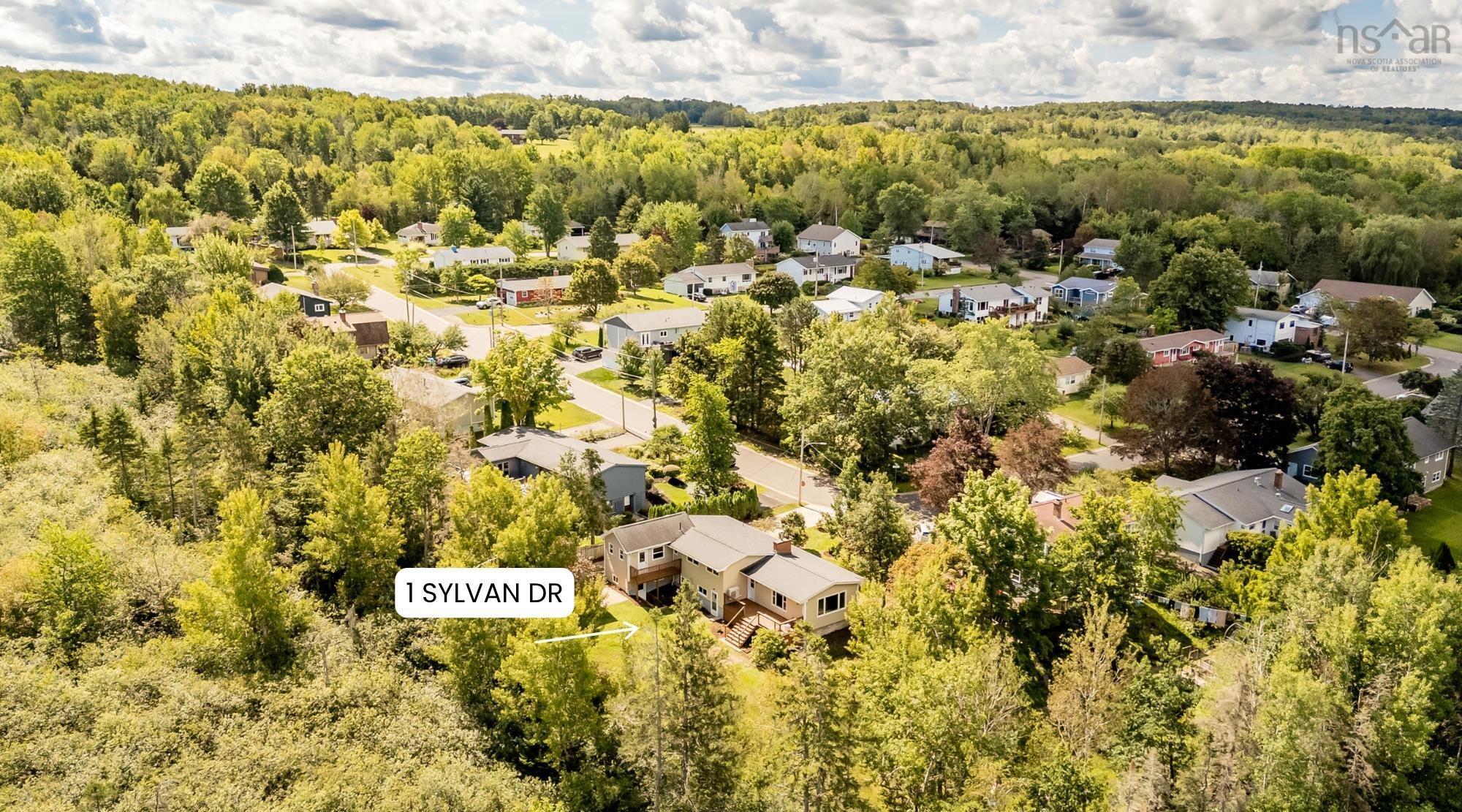 1 Sylvan Drive, Wolfville, NS