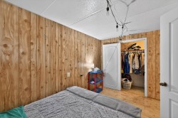 Bedroom - 