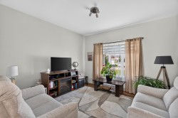 Salon - 
