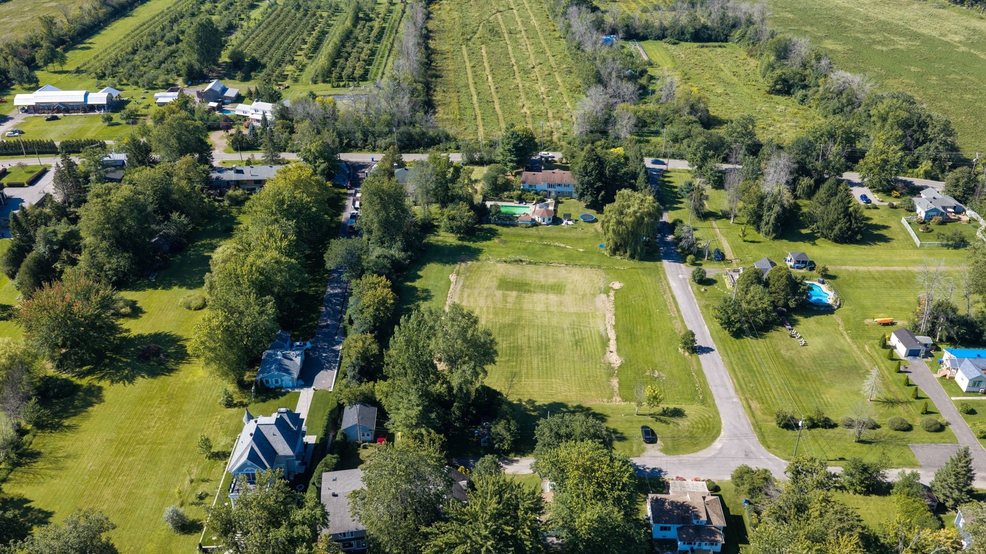 Aerial View - Rue Rousseau, Hudson, QC