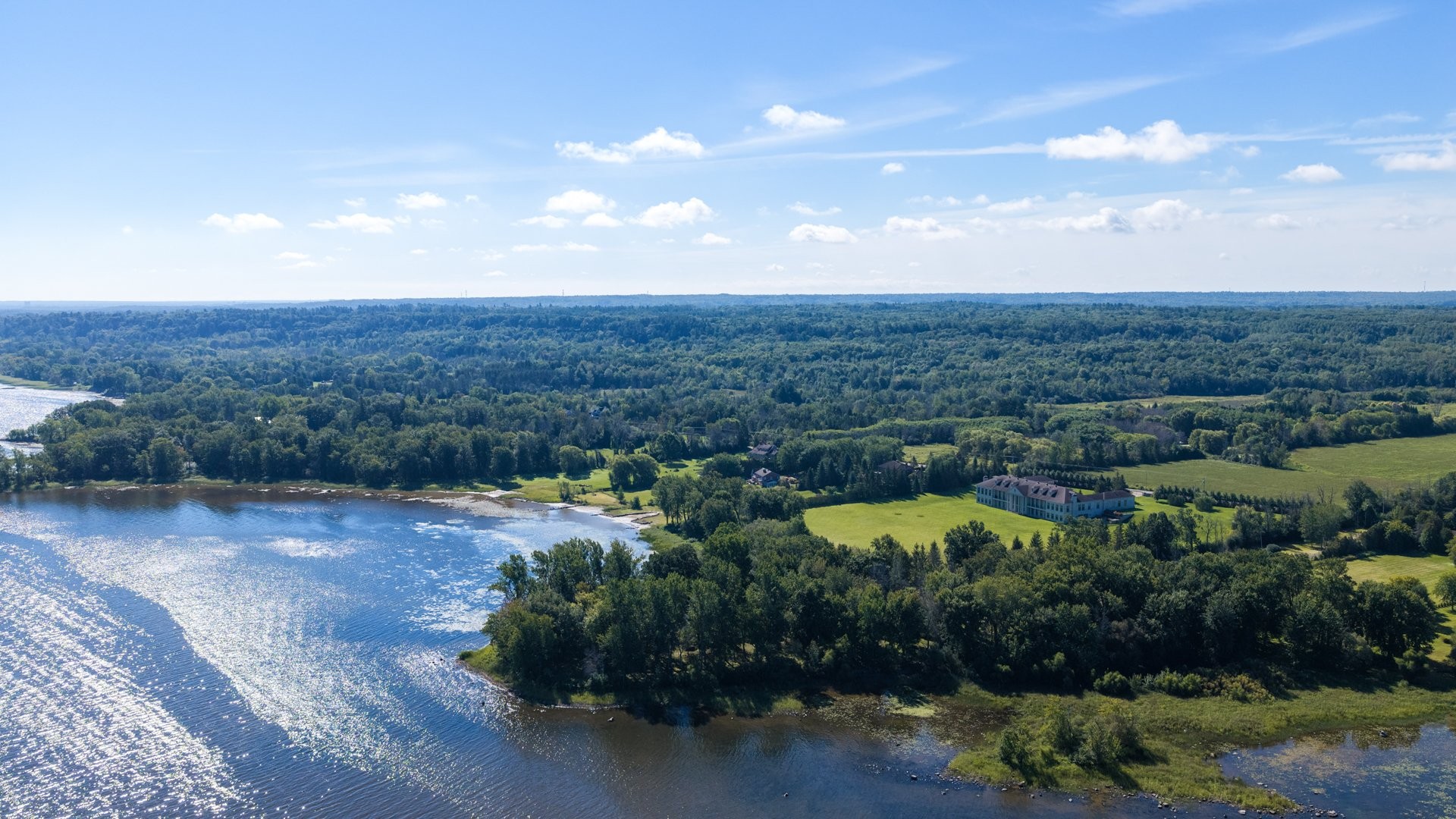Aerial View - Rue Rousseau, Hudson, QC