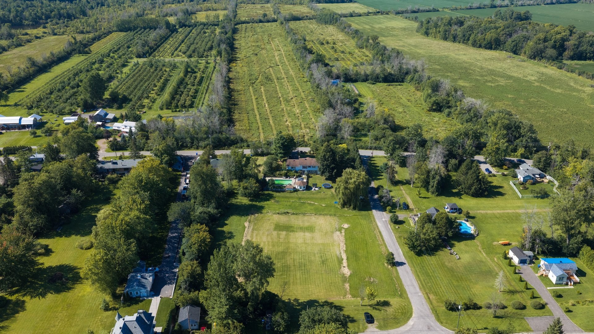 Aerial View - Rue Rousseau, Hudson, QC