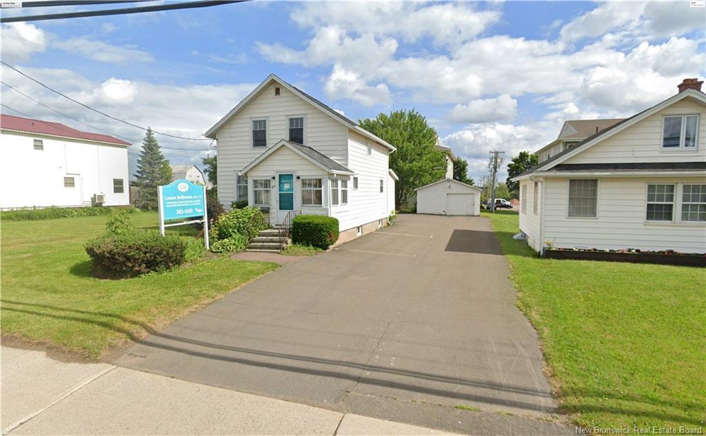 436 Champlain St, Dieppe, NB