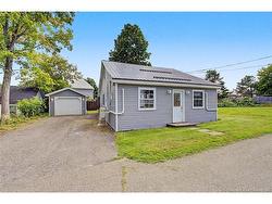121 Charlotte ST Woodstock, NB E7M 1J9