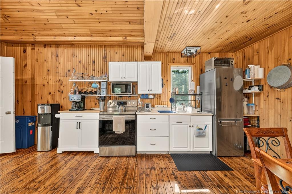 175 Daigle Rd, Pointe-Sapin, NB