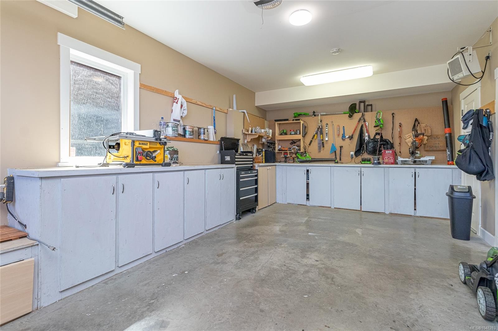 3304 Chemoy Rd, Chemainus, BC