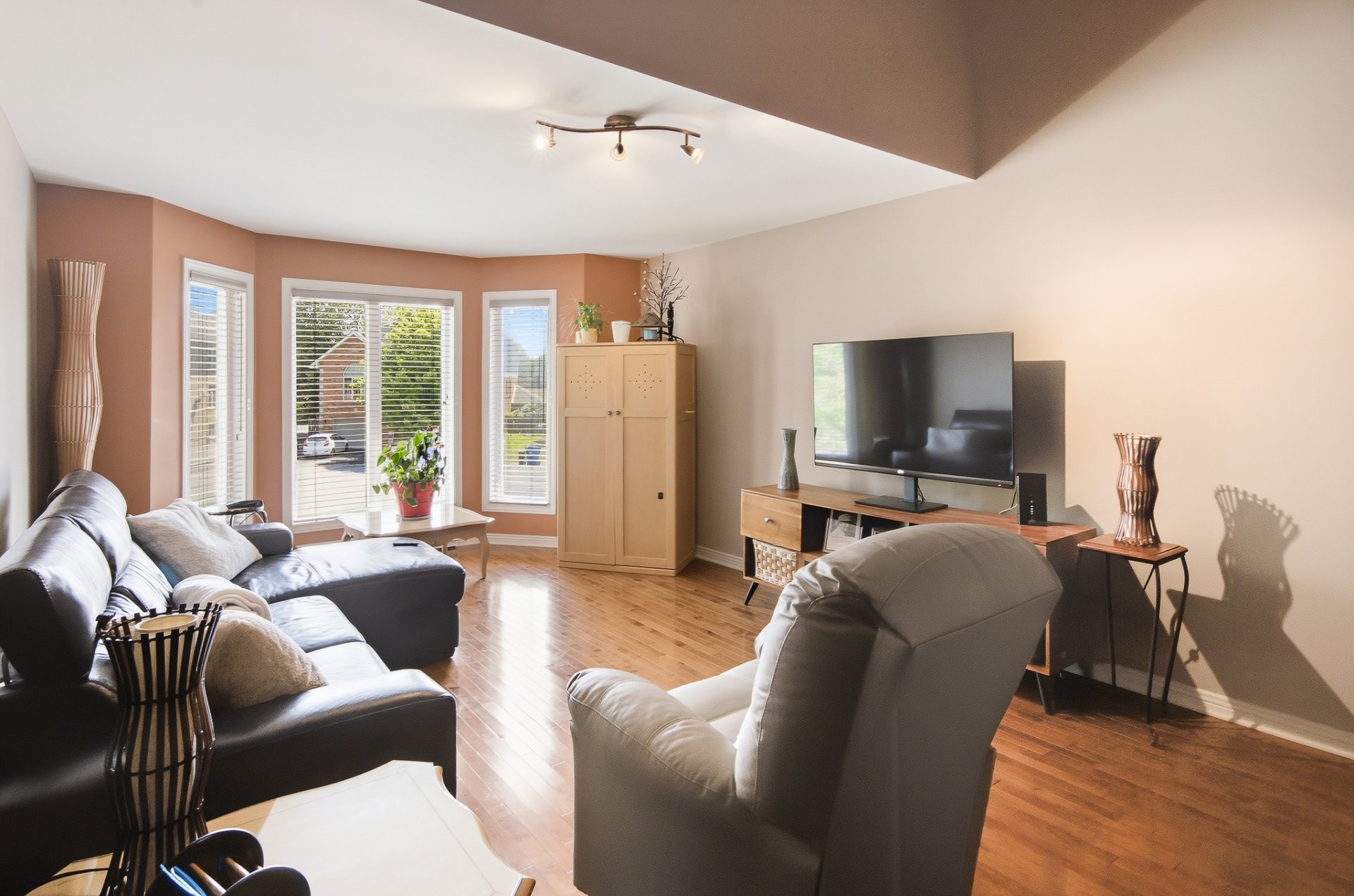 Living Room - 3-10 Rue De La Cime, Gatineau (Hull), QC