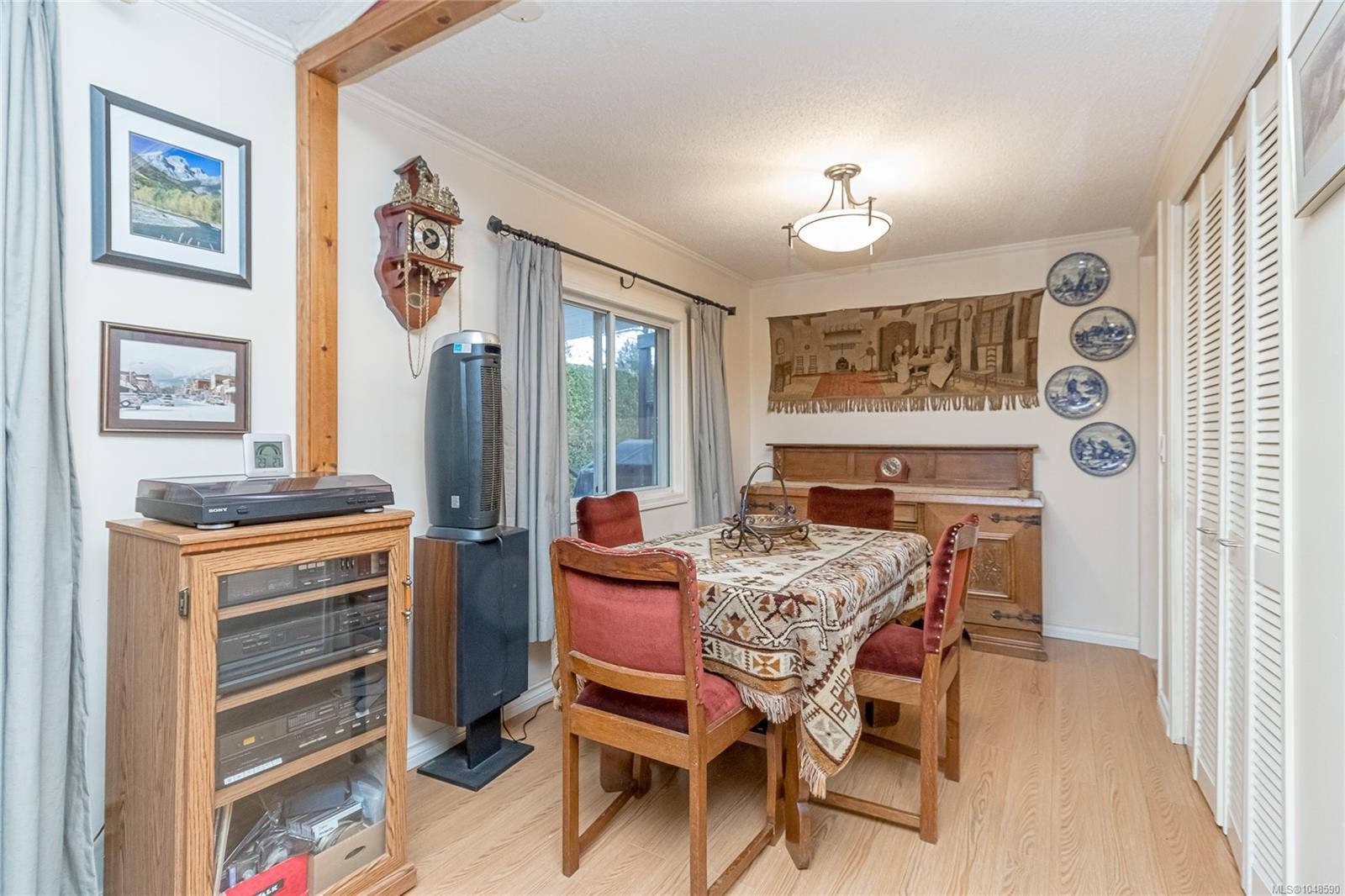 1071 Bourban Rd, Mill Bay, BC