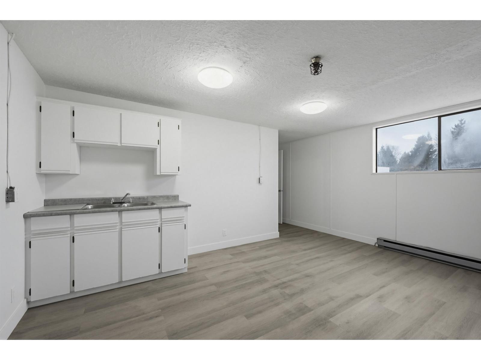 2121 Paramount Crescent, Abbotsford, BC