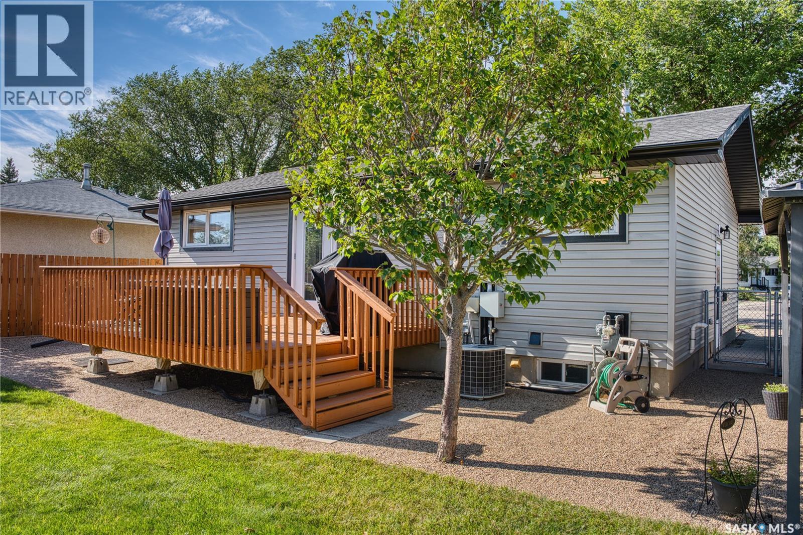 239 Rodenbush Drive, Regina, SK