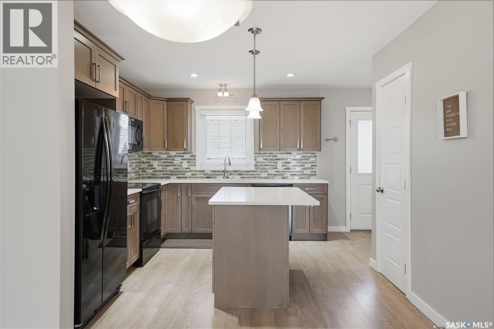 326 Maningas Bend, Saskatoon, SK