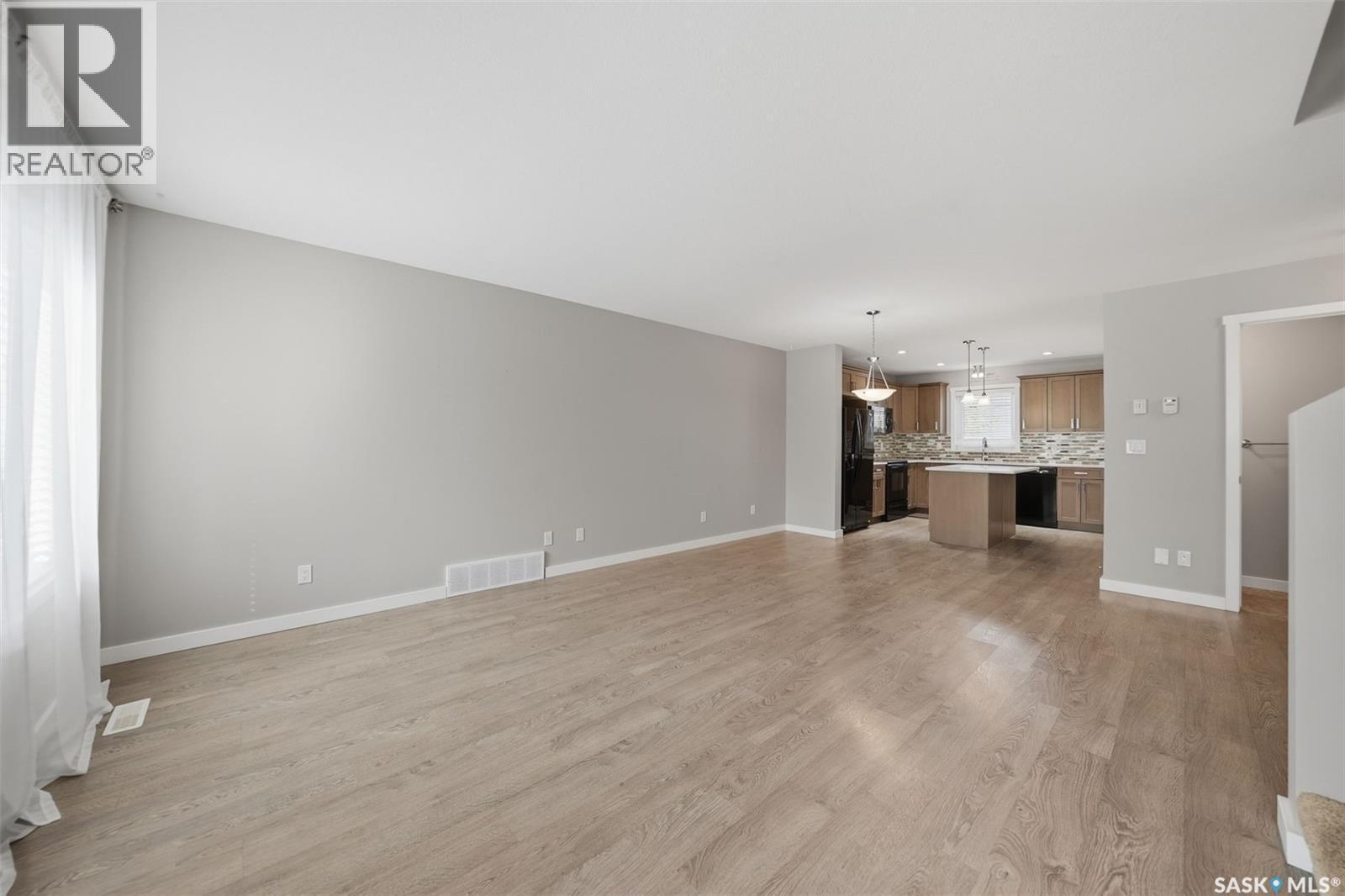 326 Maningas Bend, Saskatoon, SK