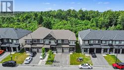 159 WABIKON CRESCENT Ottawa, ON K1X 0H8