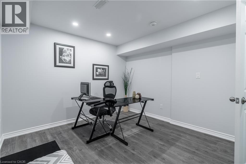 51 Showcase Drive, Hamilton, ON