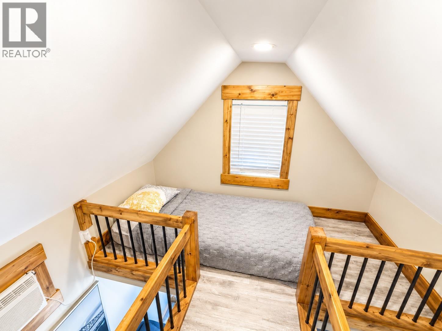 3981 Eagle Bay Road, Eagle Bay, BC