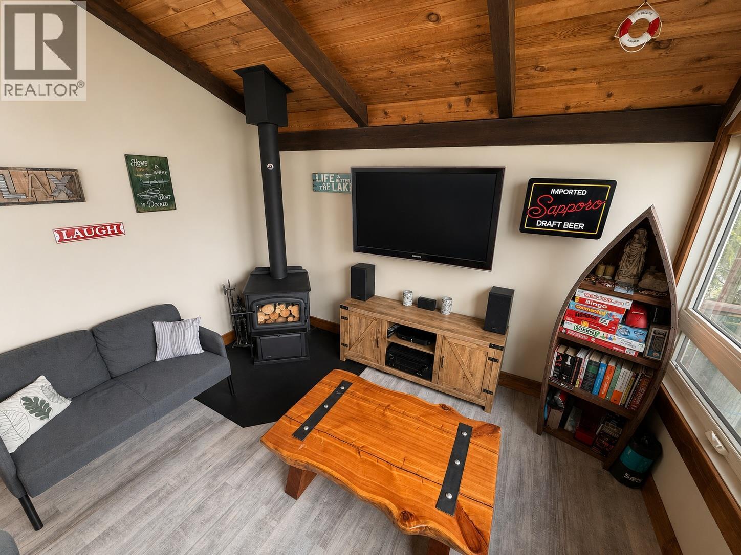 3981 Eagle Bay Road, Eagle Bay, BC