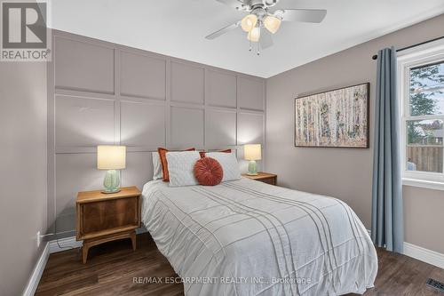 24 Castlefield Drive, Hamilton, ON 