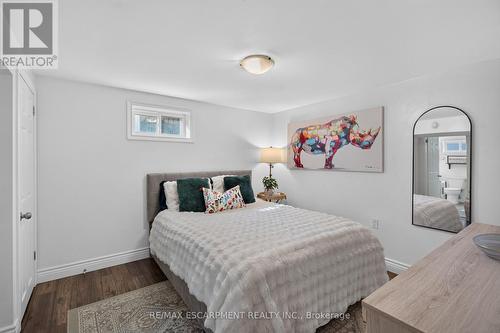24 Castlefield Drive, Hamilton, ON 