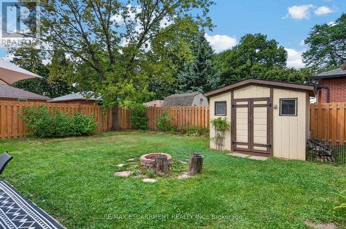 24 Castlefield Drive, Hamilton, ON 