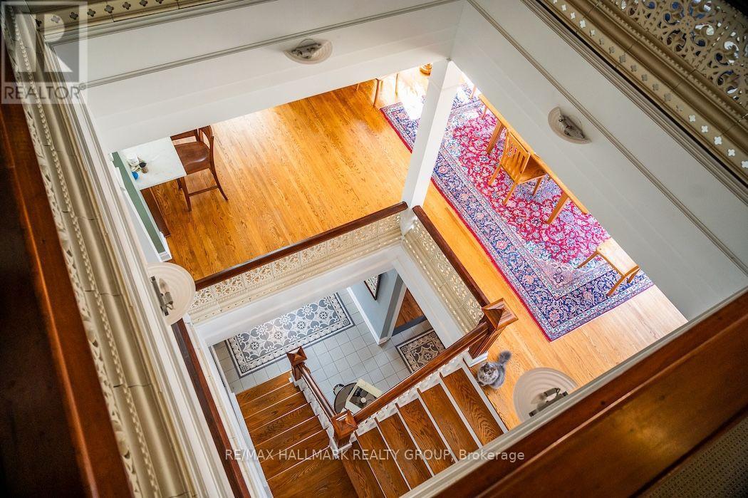 53 Scrivens Street, Ottawa, ON
